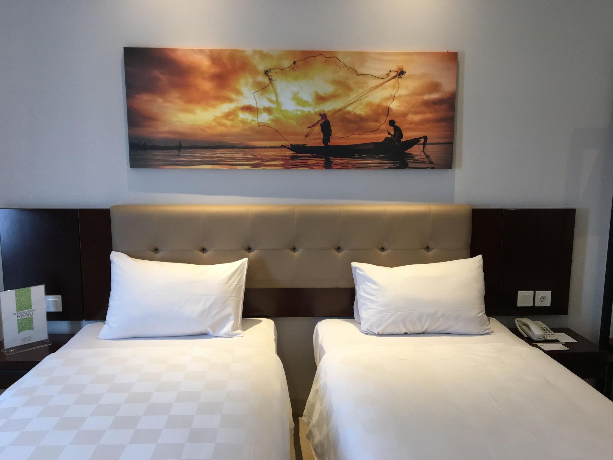 Primebiz Tegal Hotel Exterior photo